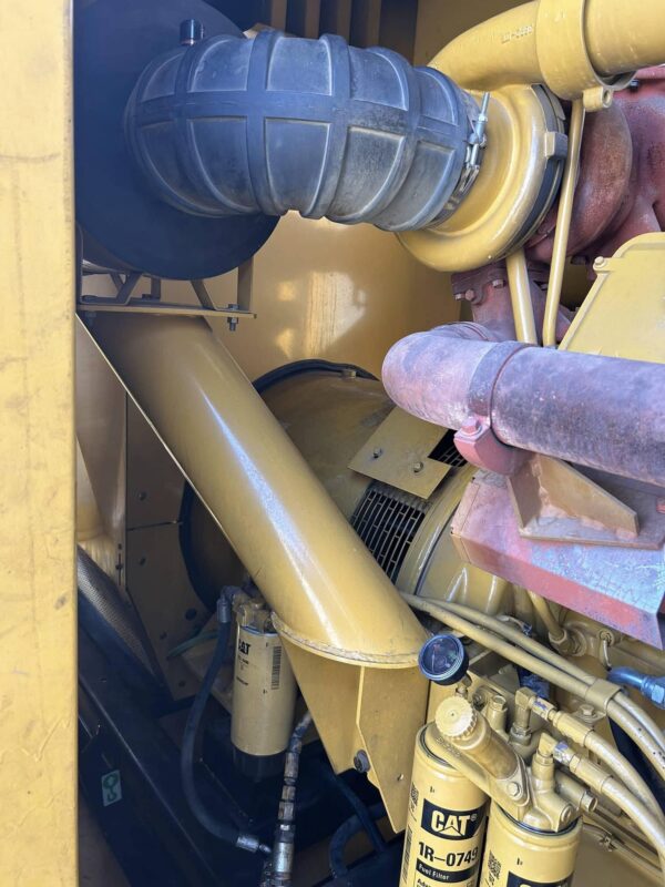 Caterpillar 800F Generating Set - Image 3