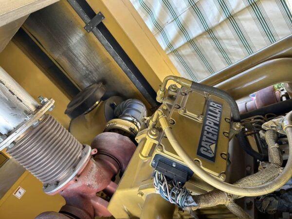 Caterpillar 800F Generating Set - Image 6